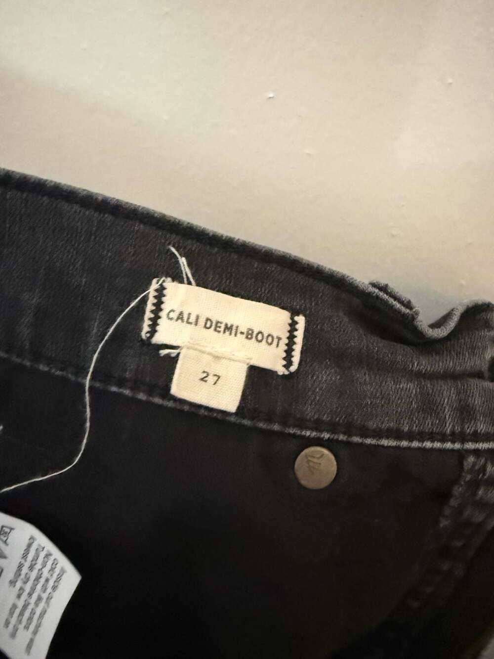 Madewell Cali Demi-Boot Jeans in Lunar Wash Tag Size 27 - Picture 3 of 4
